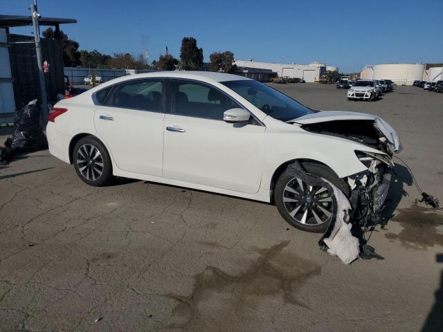  NISSAN ALTIMA 2018 Biały