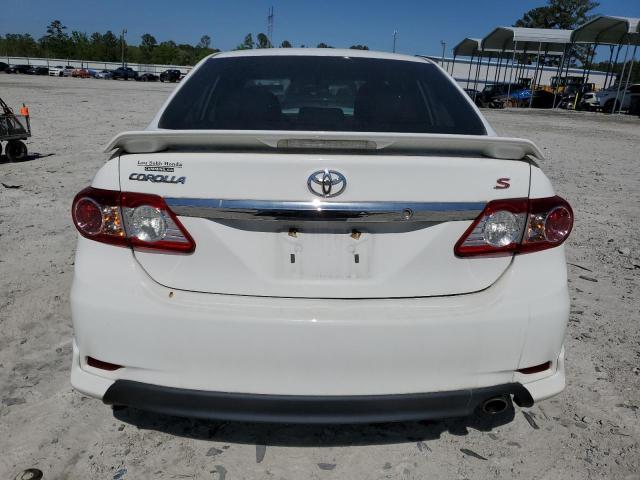 Sedans TOYOTA COROLLA 2013 Biały
