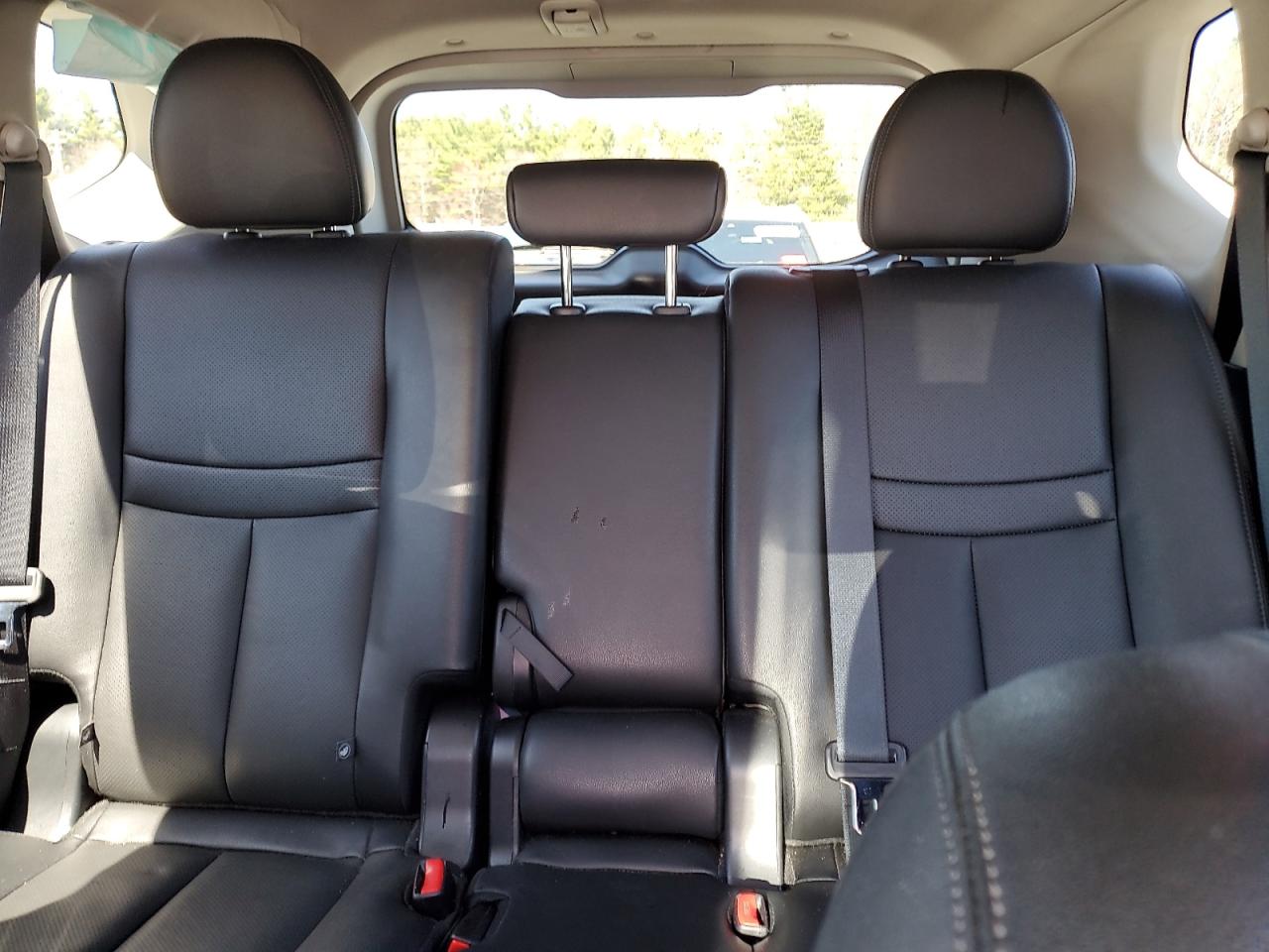 2018 Nissan Rogue S VIN: 5N1AT2MV7JC750858 Lot: 52959615