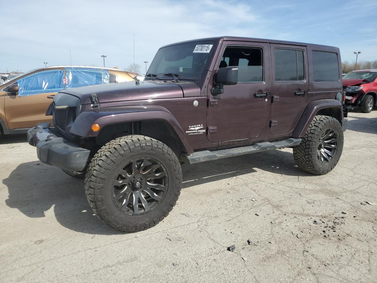2014 Jeep Wrangler Unlimited Sahara zu verkaufen in Indianapolis, IN - Undercarriage