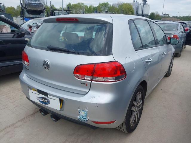 2009 VOLKSWAGEN GOLF SE TS