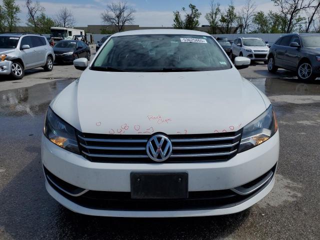 Седани VOLKSWAGEN PASSAT 2014 Білий
