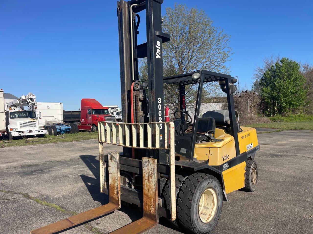 2006 Other Forklift at MO - Sikeston, Copart lot 52763375