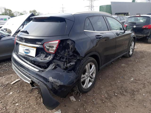 2015 MERCEDES-BENZ GLA200 SE EXECUTIVE CDI 