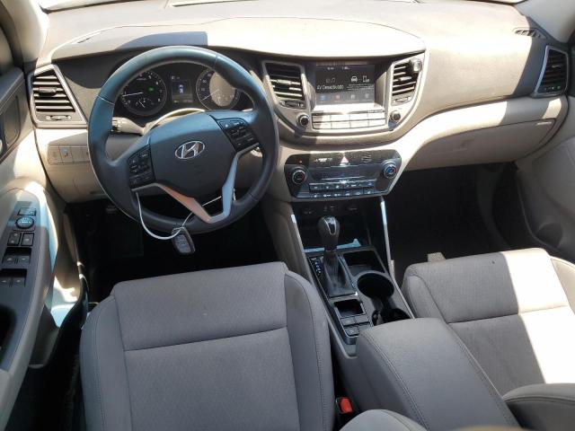  HYUNDAI TUCSON 2018 Srebrny