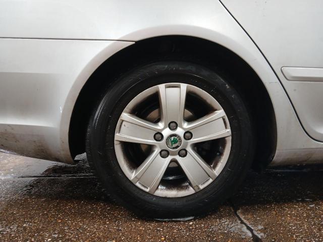 2010 SKODA OCTAVIA GR