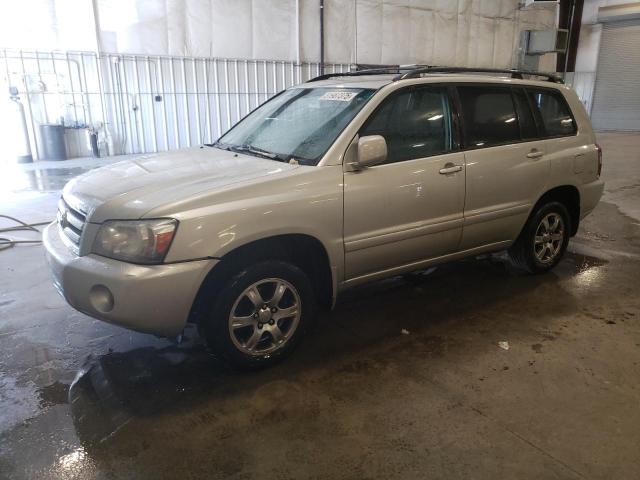 2004 Toyota Highlander 