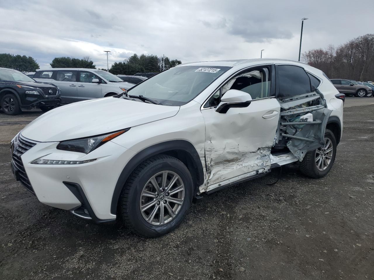 2018 Lexus Nx 300 Base للبيع في East Granby، CT - Side