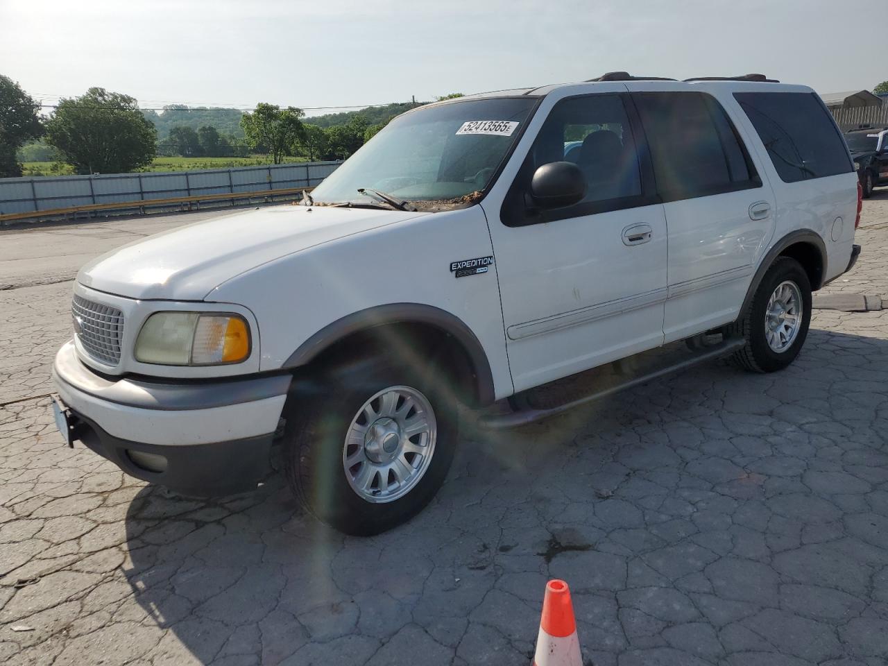 2002 Ford Expedition Xlt продається в Lebanon, TN - Rear End