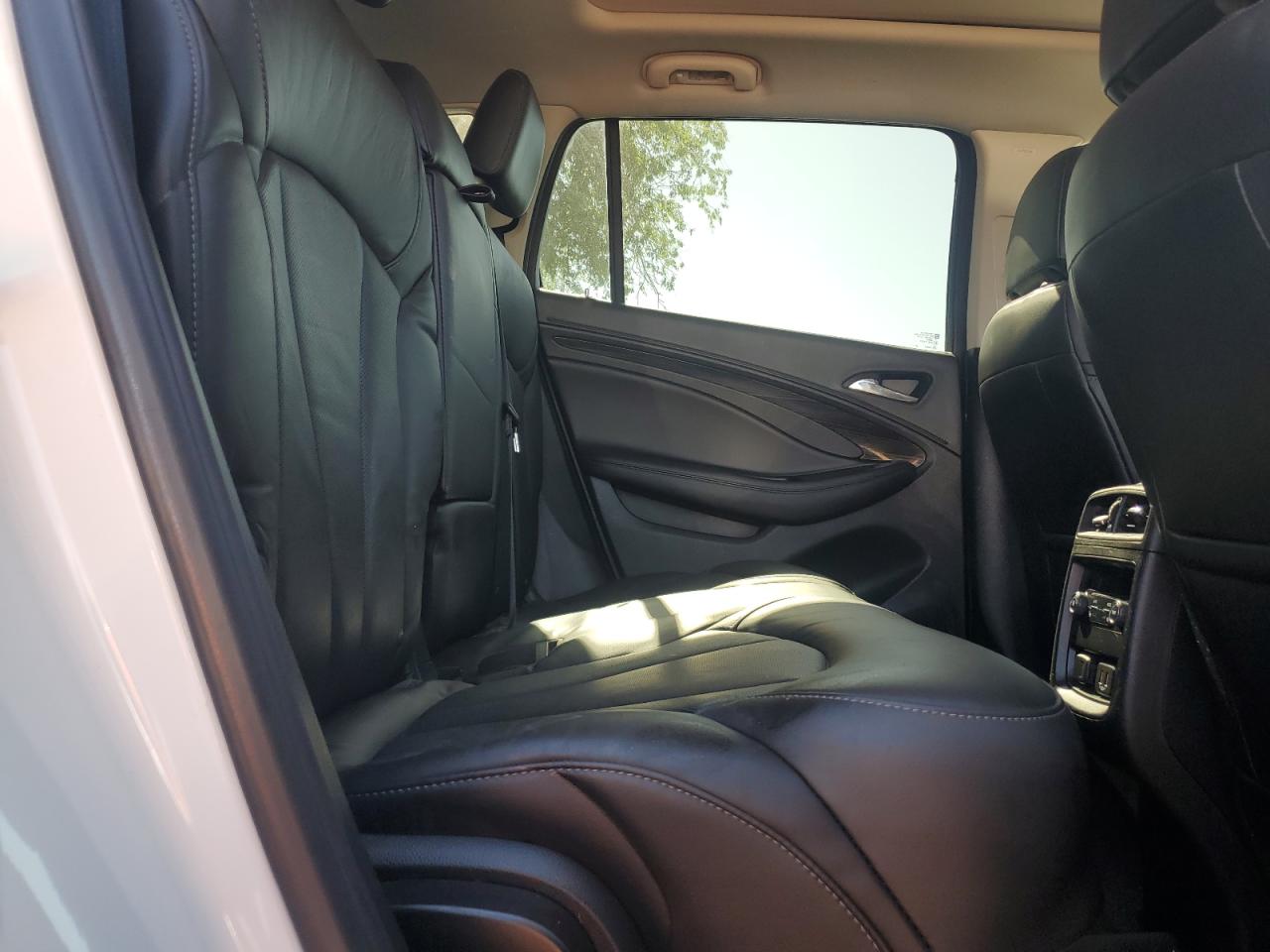 2020 Buick Envision Essence VIN: LRBFXCSA7LD068577 Lot: 52450065