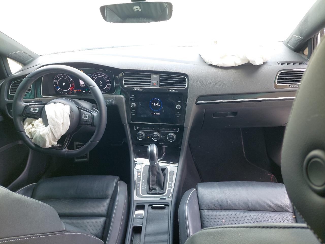 WVWGP2AU8JW106315 - 2018 Volkswagen GOLF - #undefined