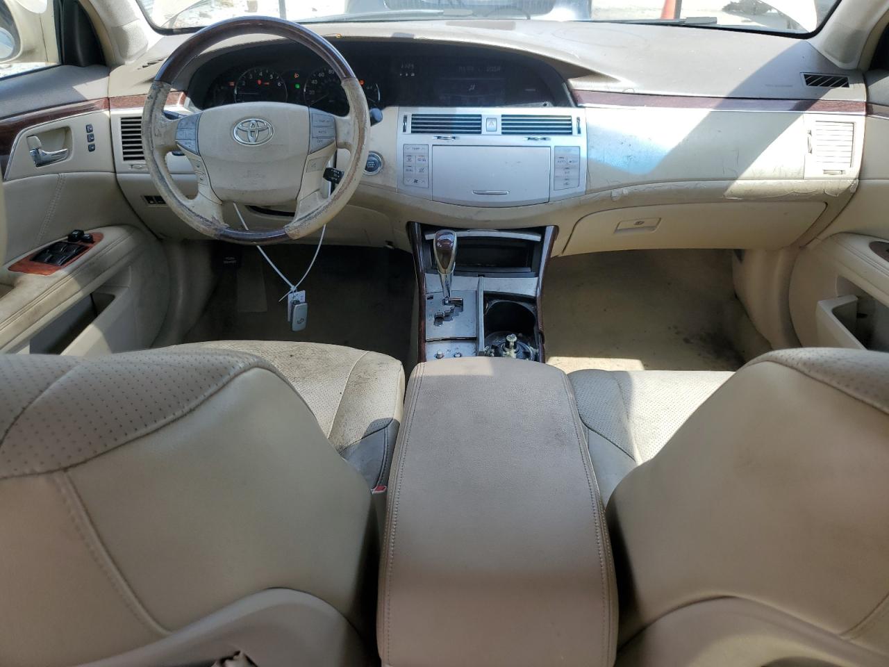 2010 Toyota Avalon Xl VIN: 4T1BK3DB2AU363521 Lot: 53909965