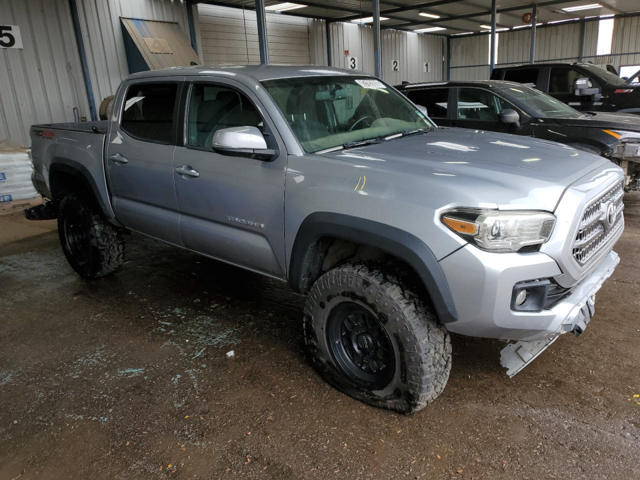 2017 Toyota Tacoma - Image 4