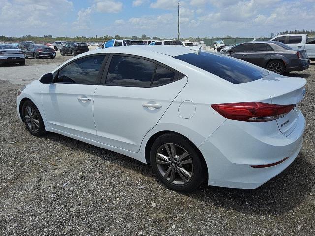  HYUNDAI ELANTRA 2018 Biały