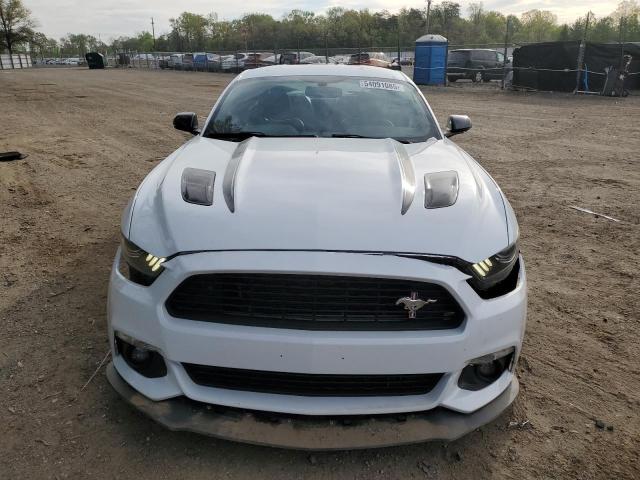  FORD MUSTANG 2016 Белый