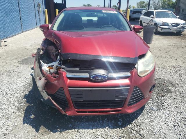 Sedans FORD FOCUS 2014 Red