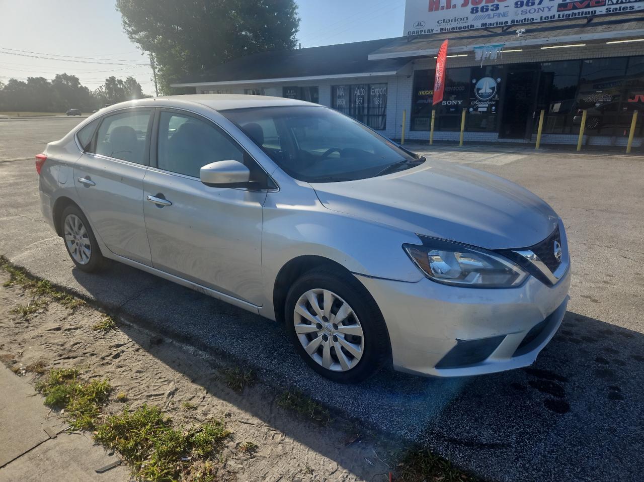 Orlando, FL에서 판매 중인 2017 Nissan Sentra S - Minor Dent/Scratches