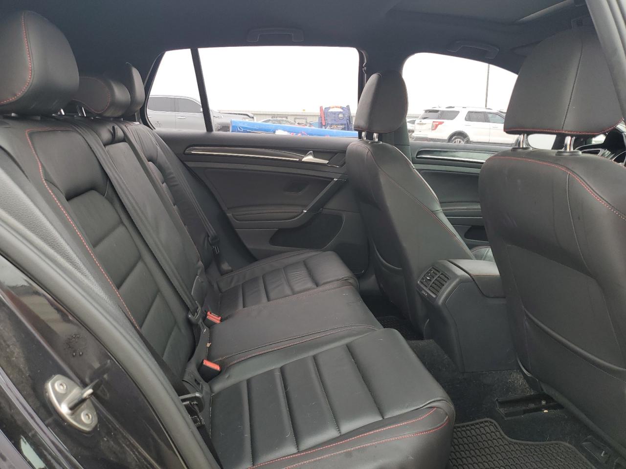 2015 Volkswagen Gti VIN: 3VW5T7AU7FM032812 Lot: 54594495