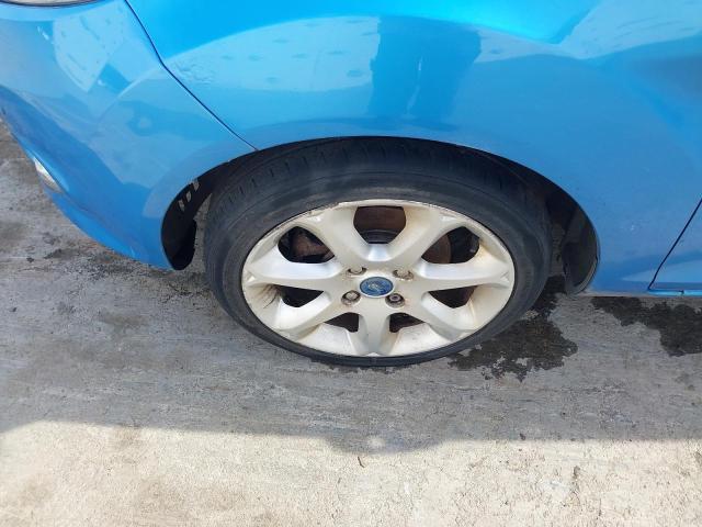 2012 FORD FIESTA TIT