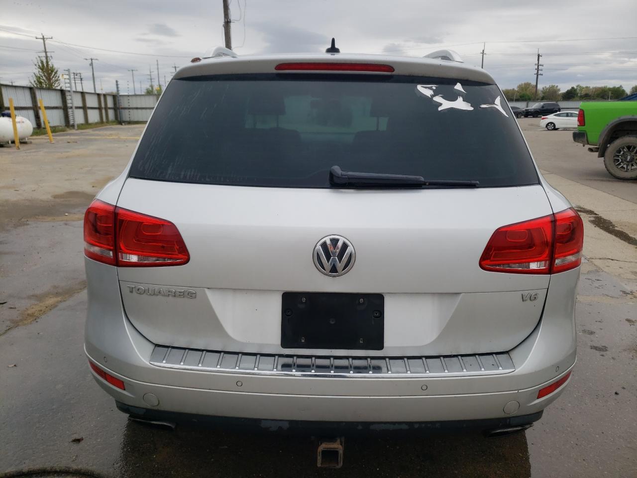 2012 Volkswagen Touareg V6 VIN: WVGFF9BP6CD001833 Lot: 54188355