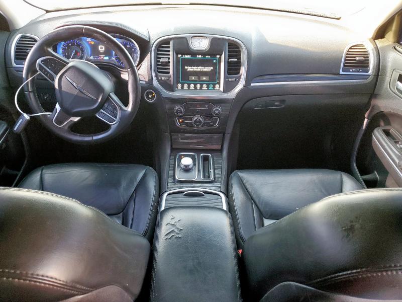 CHRYSLER 300 2017 Szary