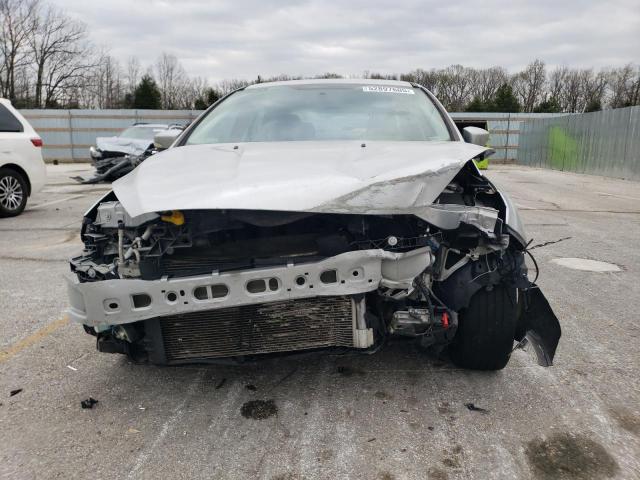  FORD FOCUS 2017 Srebrny
