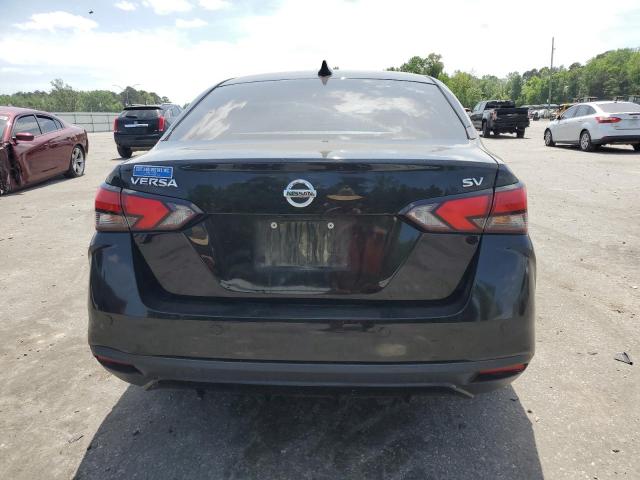  NISSAN VERSA 2022 Czarny
