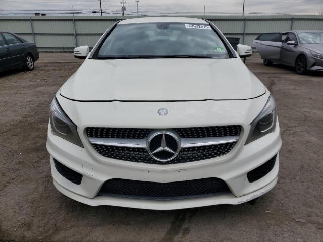 Sedans MERCEDES-BENZ CLA-CLASS 2014 Biały