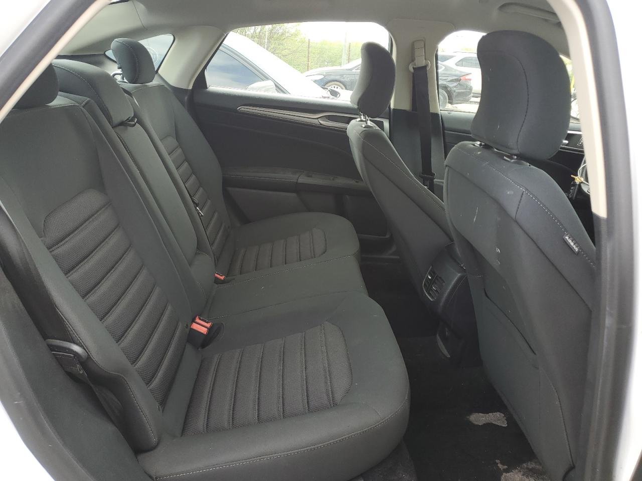 2019 Ford Fusion Se VIN: 3FA6P0LU6KR124836 Lot: 54030045