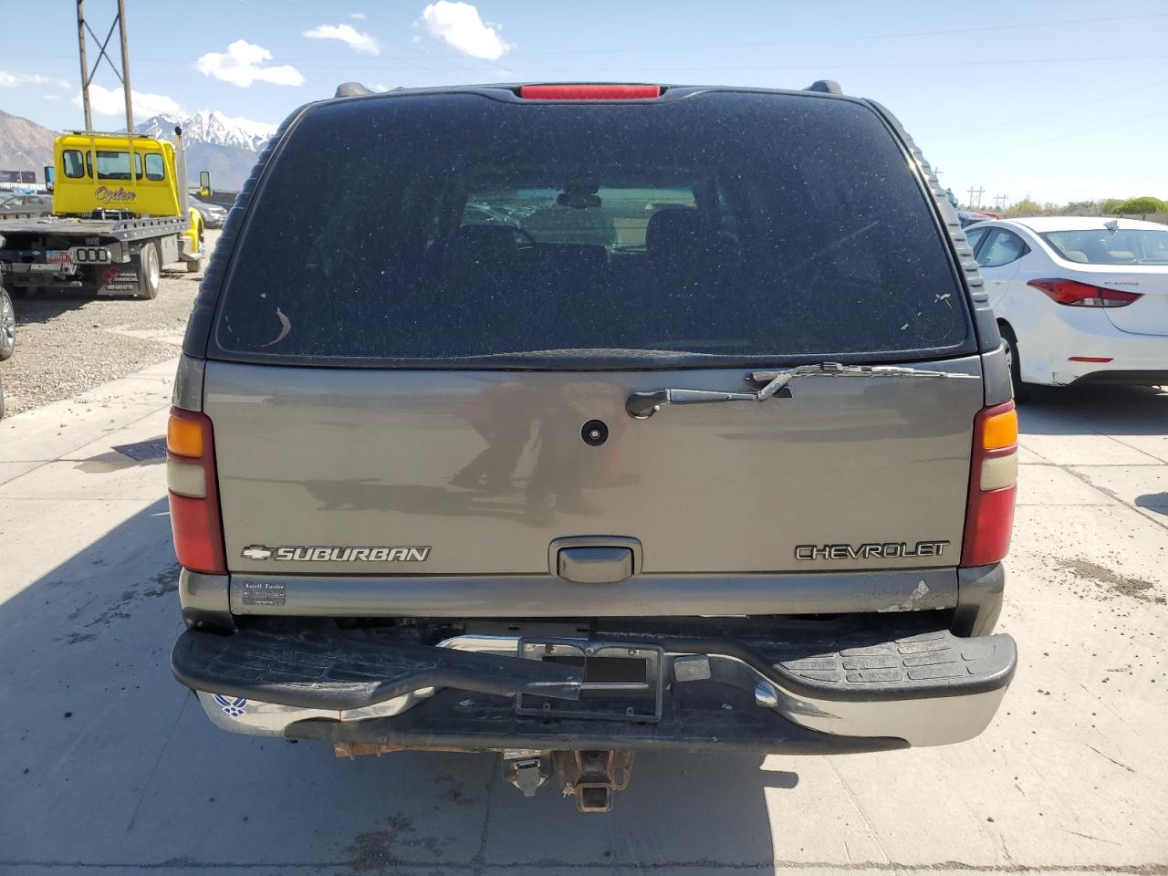 2001 Chevrolet Suburban K1500 VIN: 3GNFK16T81G210734 Lot: 53725565