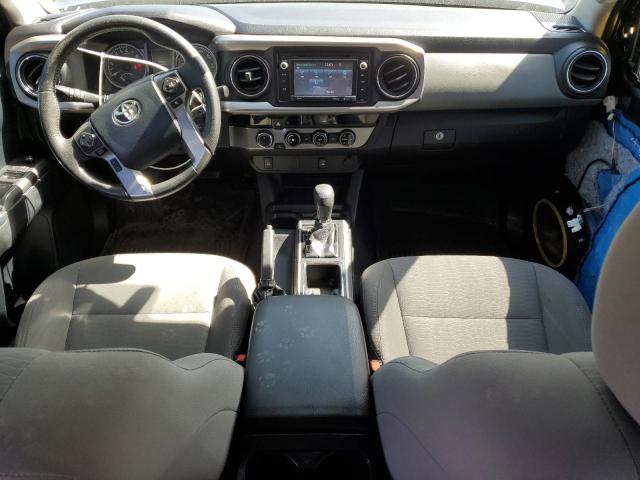 Pickups TOYOTA TACOMA 2017 Szary