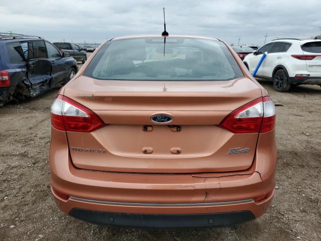 Sedans FORD FIESTA 2017 Pomarańczowy
