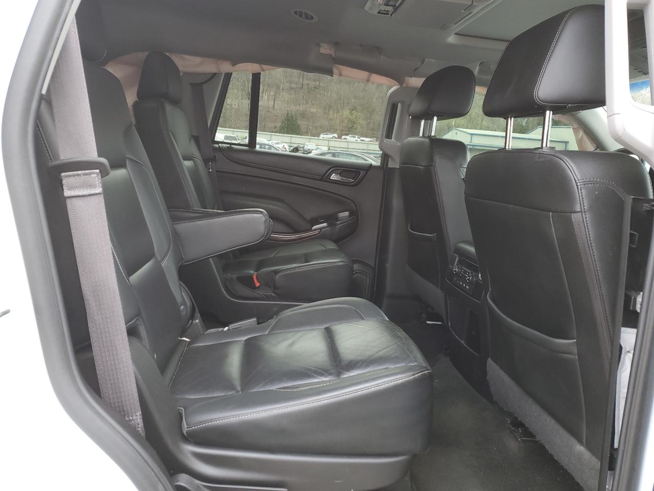 2017 GMC Yukon Slt VIN: 1GKS2BKC8HR233352 Lot: 53174265