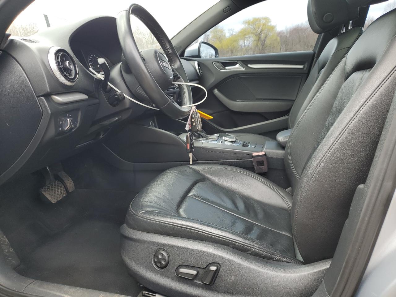 2018 Audi A3 Premium VIN: WAUAUHFF7J1054892 Lot: 53632745