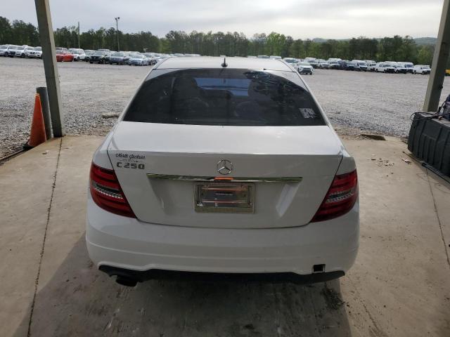 Sedans MERCEDES-BENZ C-CLASS 2013 White