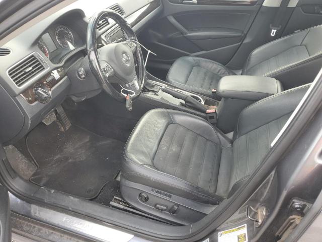  VOLKSWAGEN PASSAT 2014 Серый