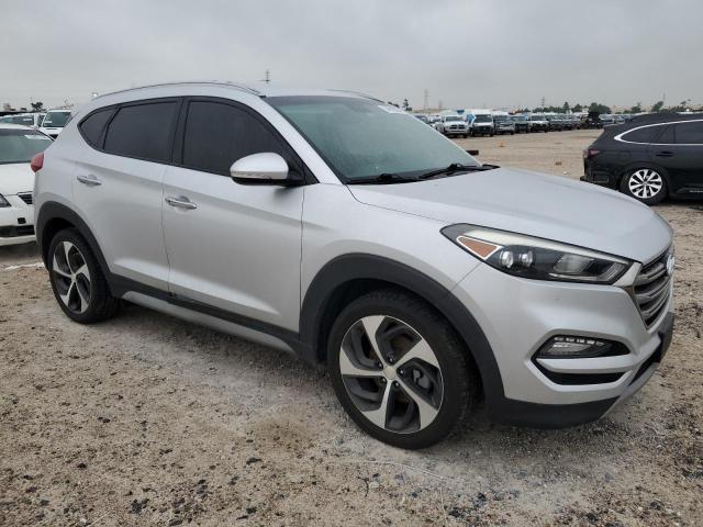  HYUNDAI TUCSON 2018 Silver
