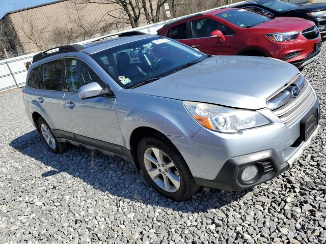  SUBARU OUTBACK 2013 Srebrny