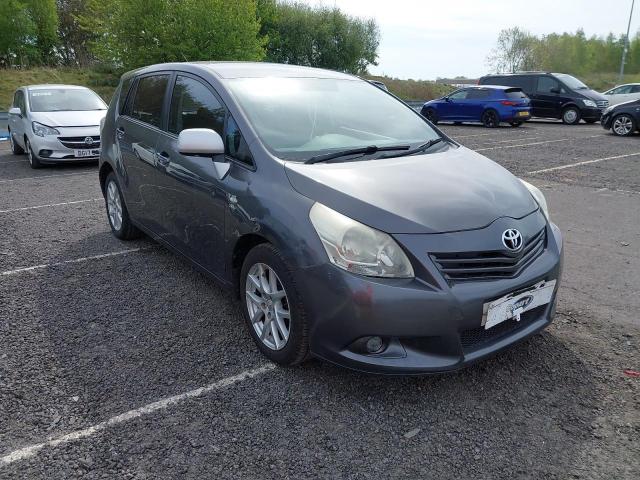 2009 TOYOTA VERSO TR D