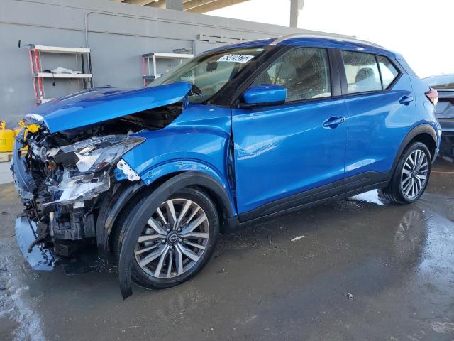 NISSAN KICKS 2024 Granatowy