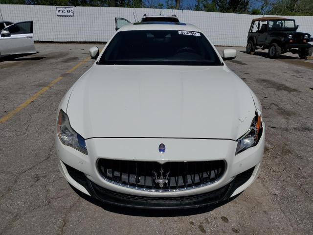 Sedans MASERATI QUATTROPOR 2015 Biały