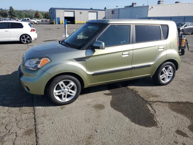 2010 Kia Soul +