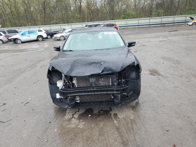Седаны VOLKSWAGEN PASSAT 2015 Черный