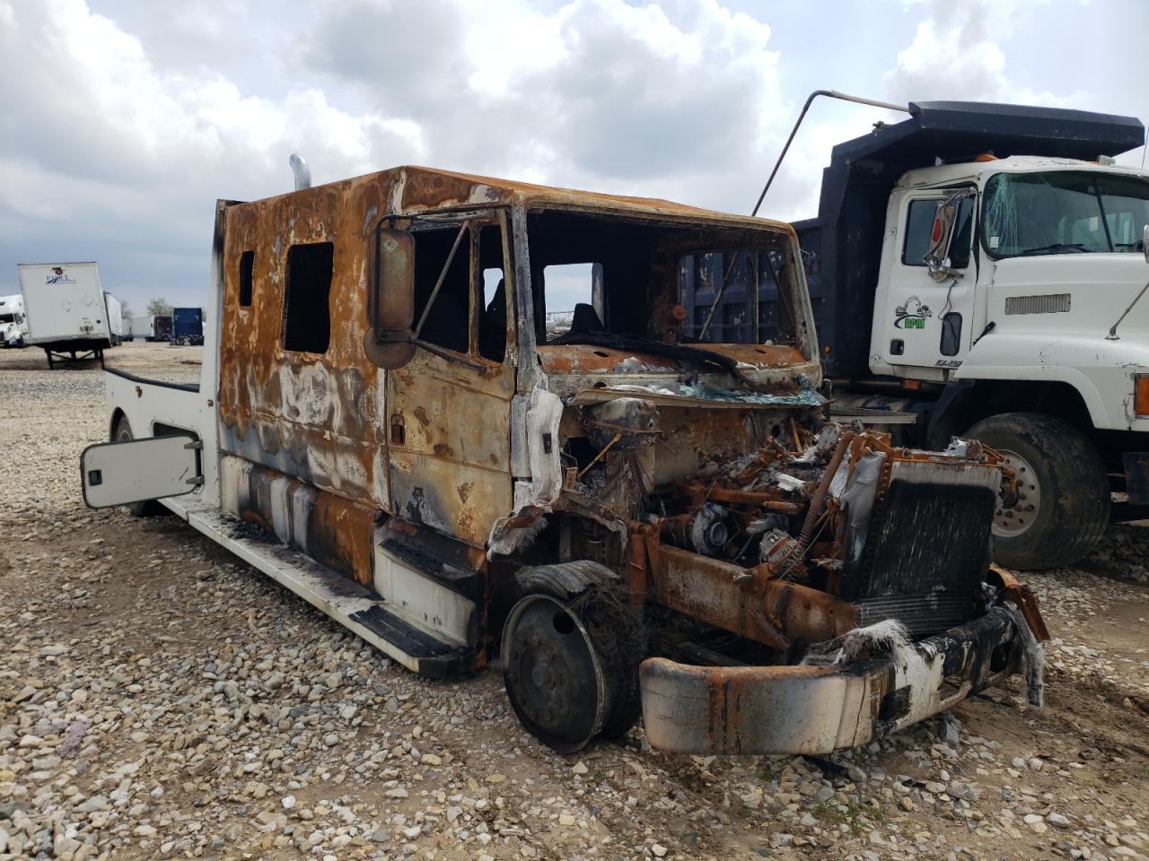 1994 Freightliner Medium Conventional Fl70 de vânzare în Sikeston, MO - Burn