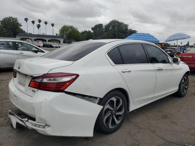 Седаны HONDA ACCORD 2016 Белый