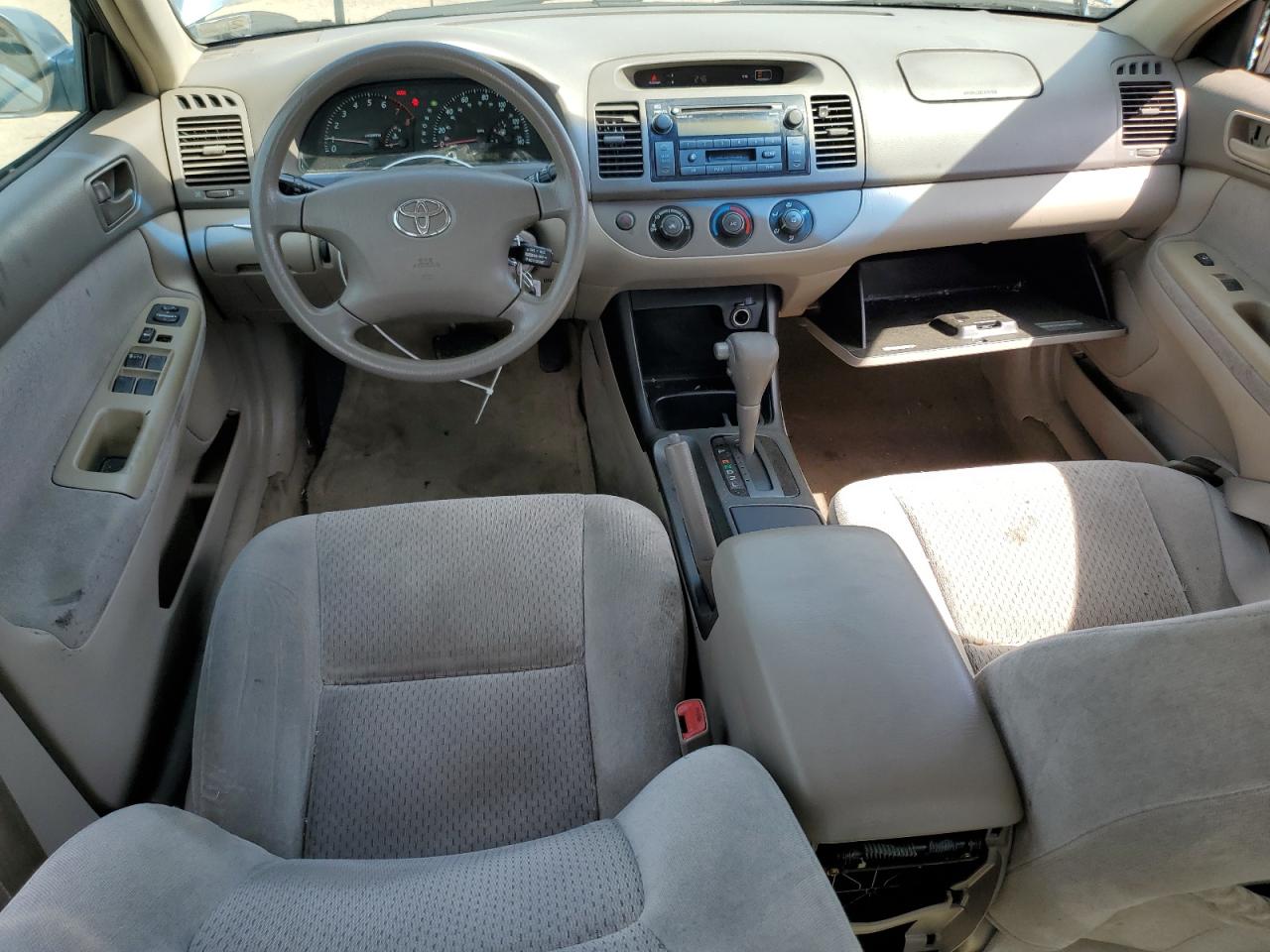 2004 Toyota Camry Le VIN: 4T1BE32K14U884650 Lot: 54884855