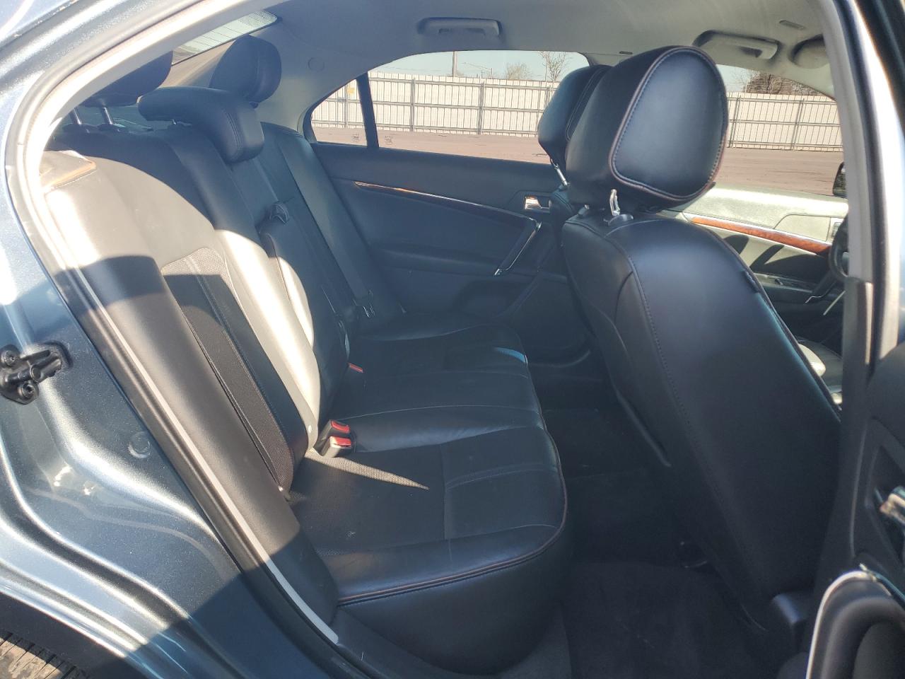 2011 Lincoln Mkz Hybrid VIN: 3LNDL2L3XBR775589 Lot: 50796705