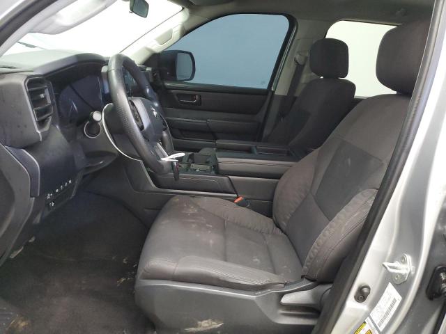  TOYOTA TUNDRA 2024 Silver