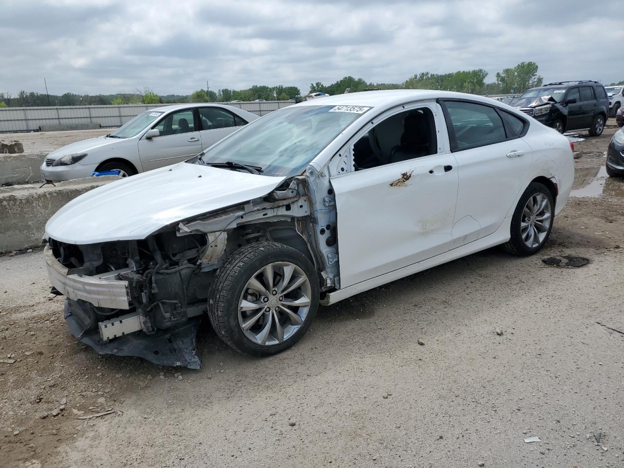 1C3CCCBB9FN715735 CHRYSLER 200 Photo 1