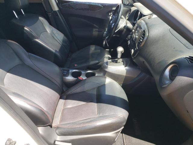 Parquets NISSAN JUKE 2012 Biały